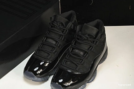 Hyperoad AND GOWN 11 - JORDAN CAP RETRO 1005